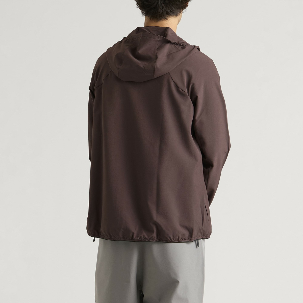 Oakley Men's Edge Force Active Jacket in Dark Umber
