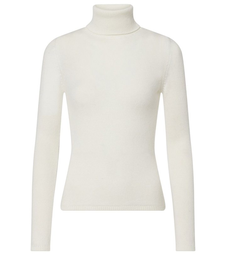 Photo: Eleventy Turtleneck cashmere sweater