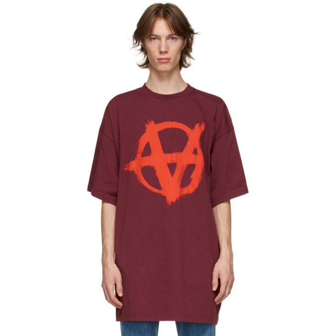 Photo: VETEMENTS Burgundy Oversized Anarchy Gothic Logo T-Shirt