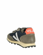 Veja Womens Sneakers in Navy
