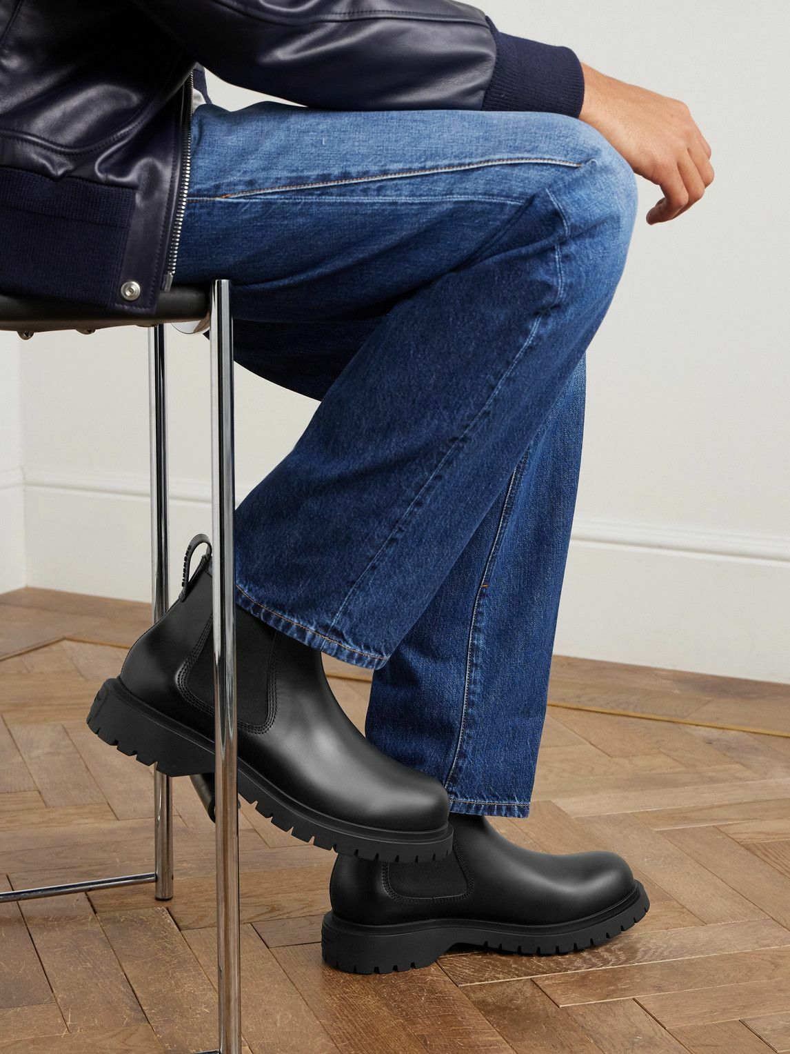 Givenchy - Leather Chelsea Boots - Black
