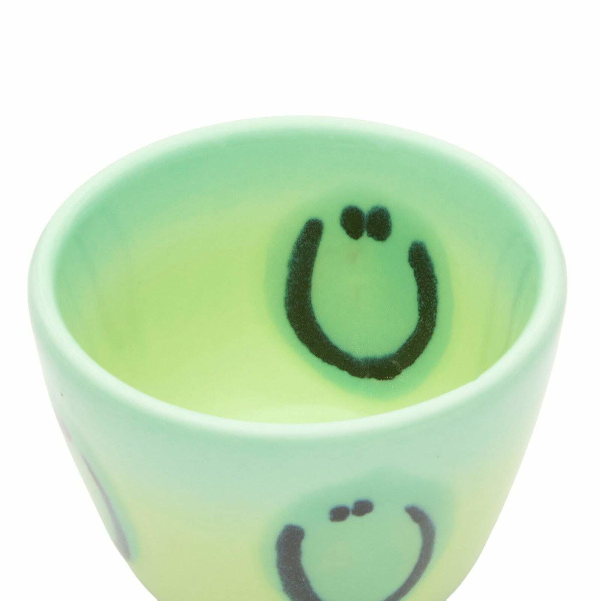 Frizbee Ceramics Super Cup Kawaii - 75ml in Light Green Pomme Gradient Smile 