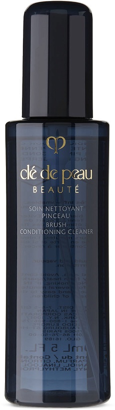 Photo: Clé de Peau Beauté Brush Conditioning Cleaner