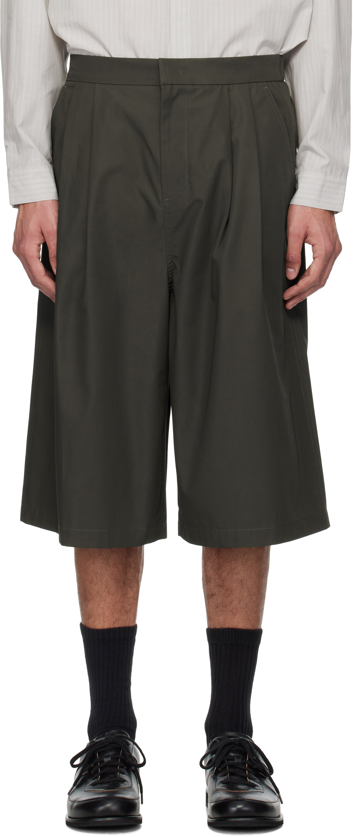 パンツ AMOMENTO 24SS two tuck wide shorts AMOMENTO Two Tuck Wide Shorts - Brown – Goodhood