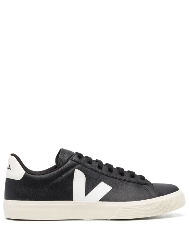 Photo: VEJA - Campo Leather Sneakers