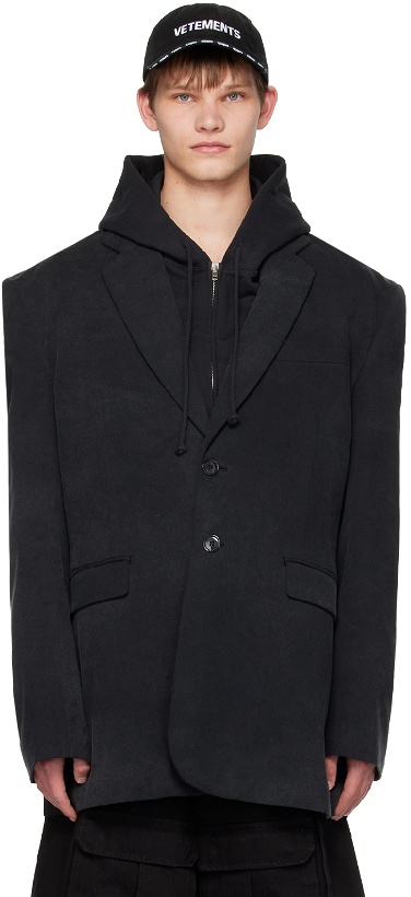 Photo: VETEMENTS Black Tailored Blazer