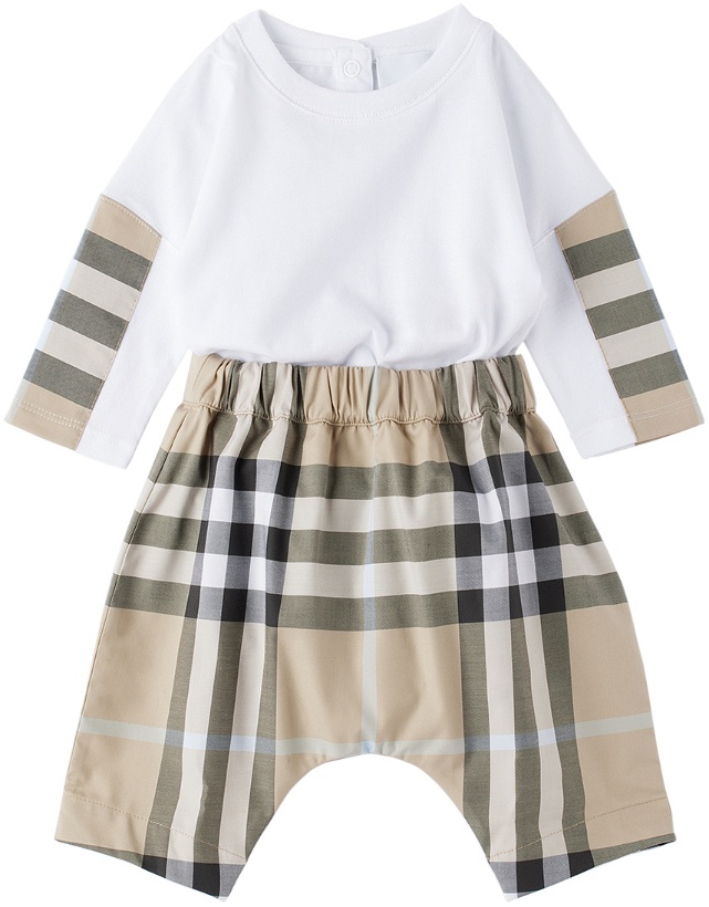Photo: Burberry Baby Beige Check Bodysuit & Trousers Set