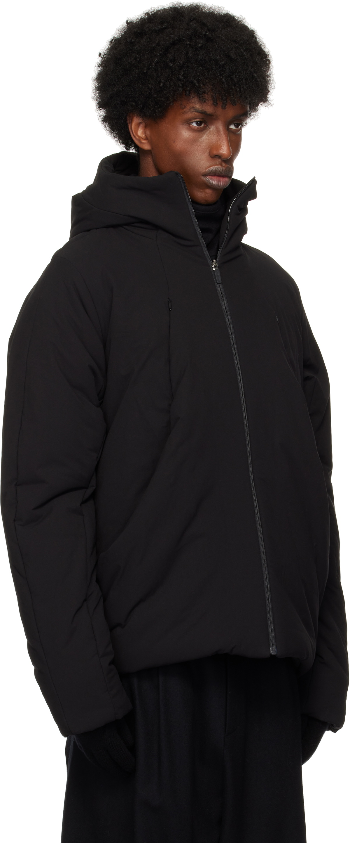 完売品✨️ 未使用に近い HYEIN SEO Puffer Jacket ブラック HYEIN SEO Black Puffer Jacket Hyein Seo