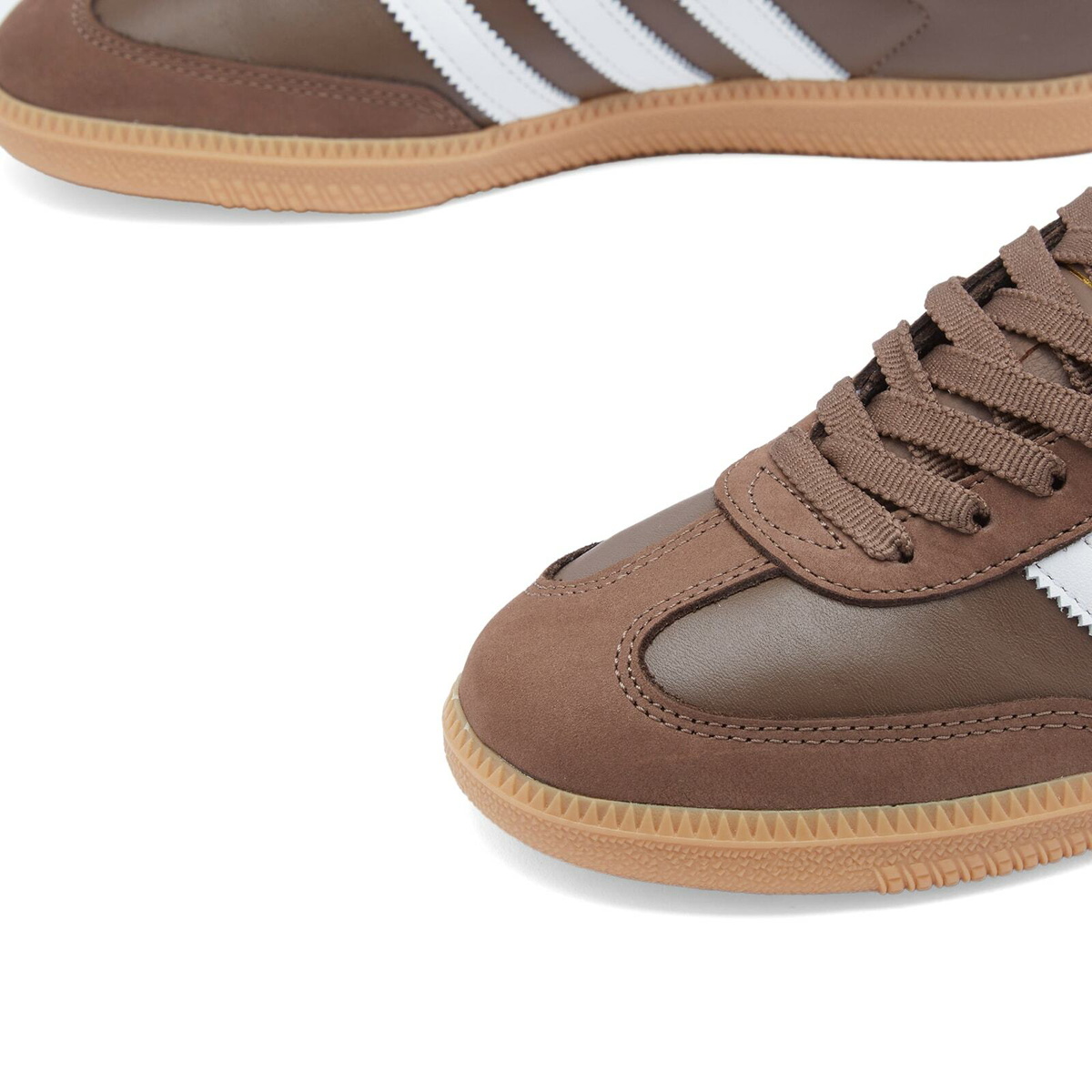 Adidas Samba OG W in Earth Strata/White/Gold