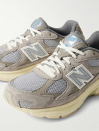 New Balance - Grey Day 2010 suede, leather and mesh sneakers - Gray
