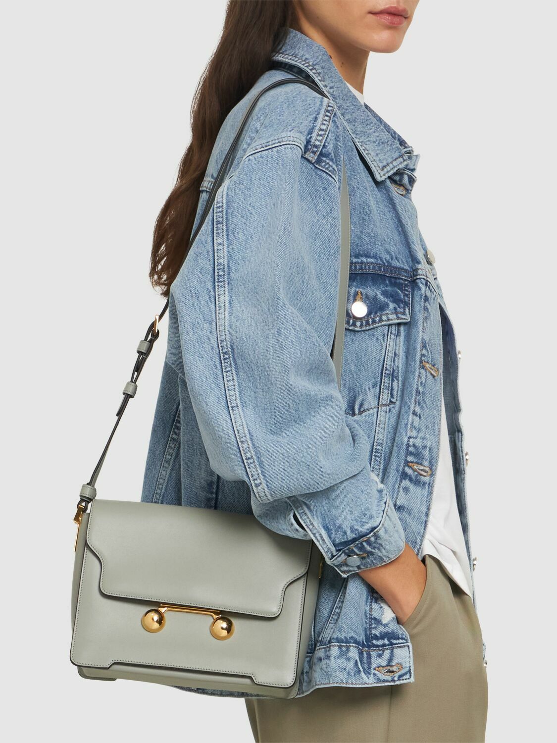 【MARNI】Medium Trunk Shoulder Bag/追跡+関税+全国送料込み Marni Trunk Bag Shoulder Bag | italist