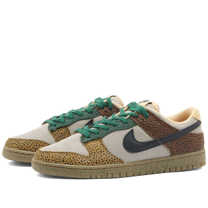 Photo: Nike Men's Dunk Low Sneakers in Cacao Wow/Off Noir