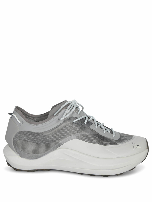 Photo: ROA Sella Taupe Sneakers
