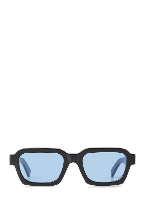 Photo: Caro Sunglasses in Blue