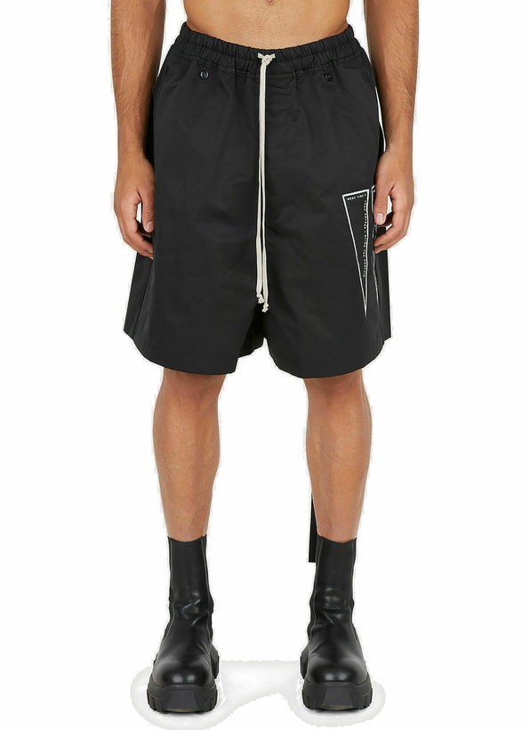 Photo: Faun Shorts in Black