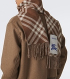 Burberry Burberry Check cashmere scarf