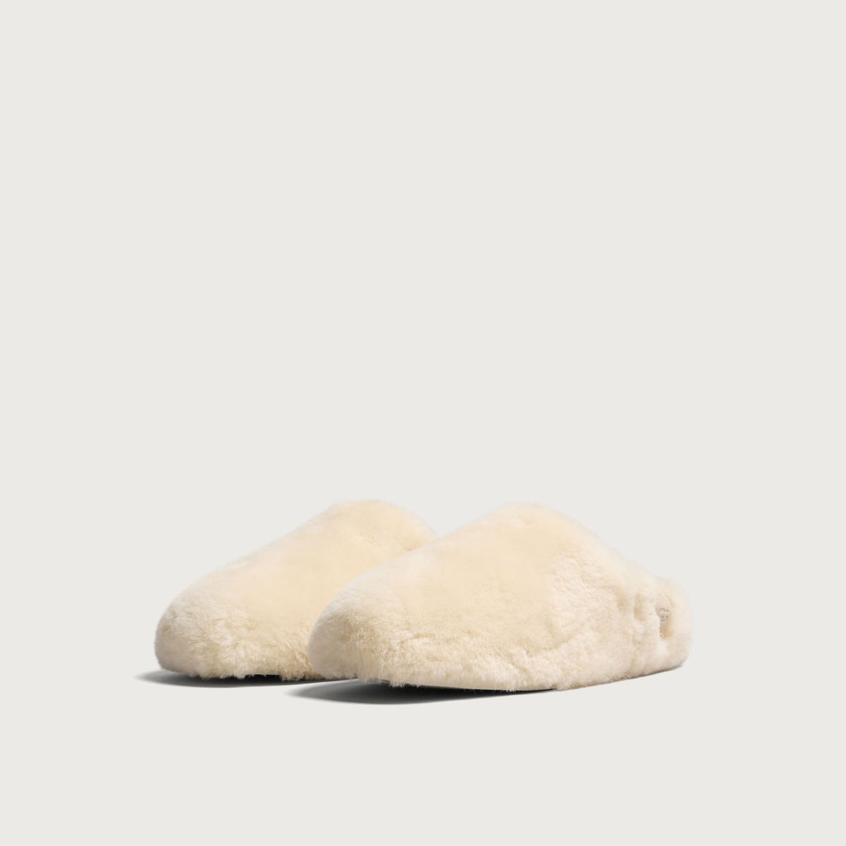 UGG Women's Elea Fluffed Slip-On in Natural