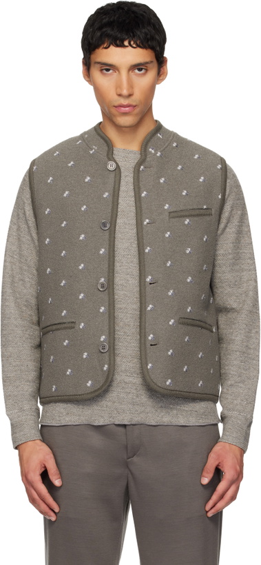 Photo: Rier Gray Walker Vest