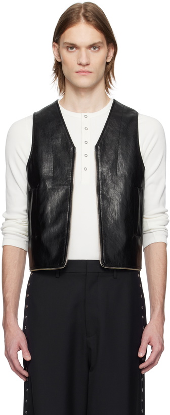 Photo: Karmuel Young Black Transform Bag Vest