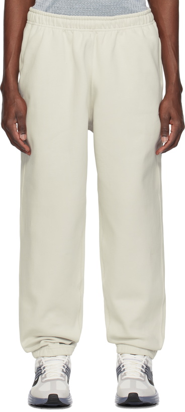 Photo: Nike Beige Solo Swoosh Sweatpants
