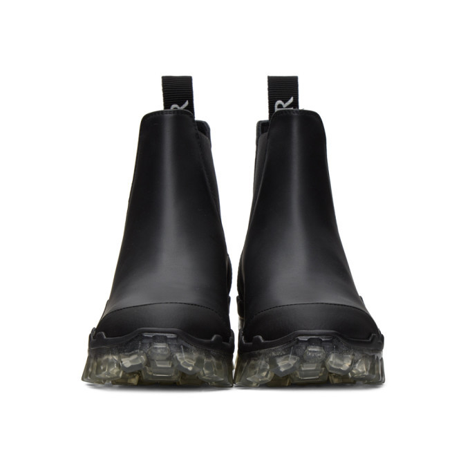 Moncler store hanya boots