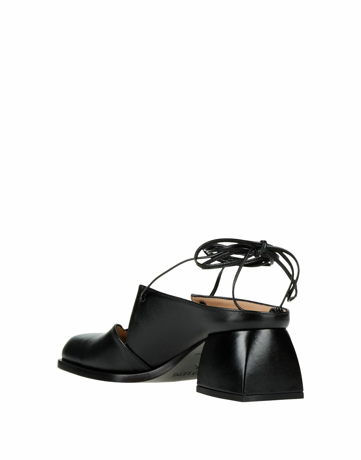 Nodaleto Womens Pumps in Black