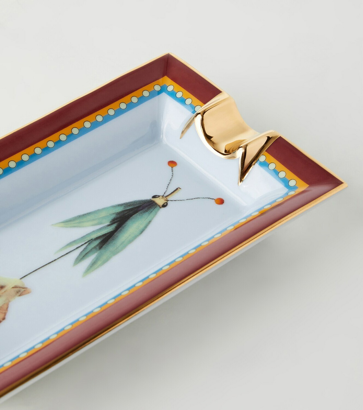 La DoubleJ Fantastic Creatures Leaftrail incense burner by Beto Val