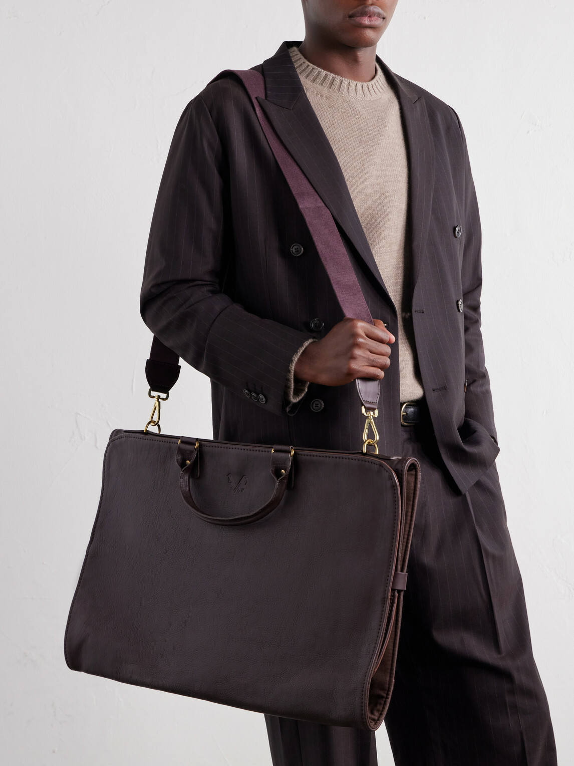 Bennett Winch - Trifold Leather Suit Carrier - Brown