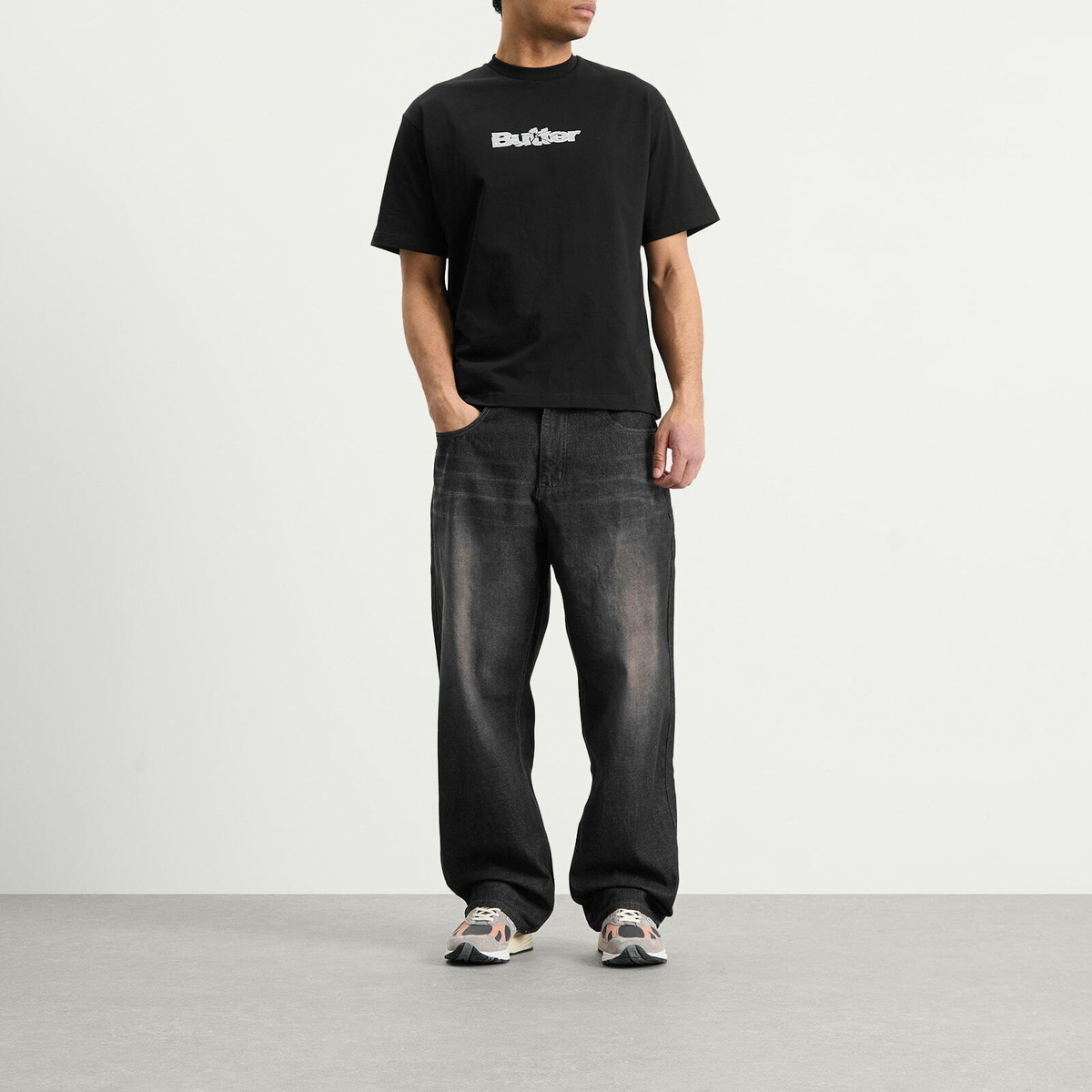 Butter Goods Men's Smashed Logo T-Shirt in Black