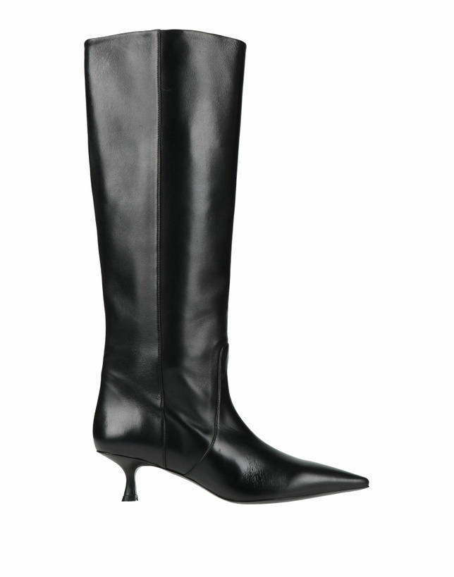 Photo: Stuart Weitzman Womens Boot in Black