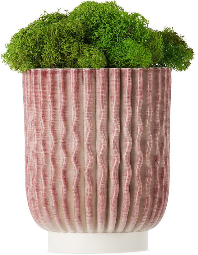 Photo: Polymorf Pink Small Gudrun Planter