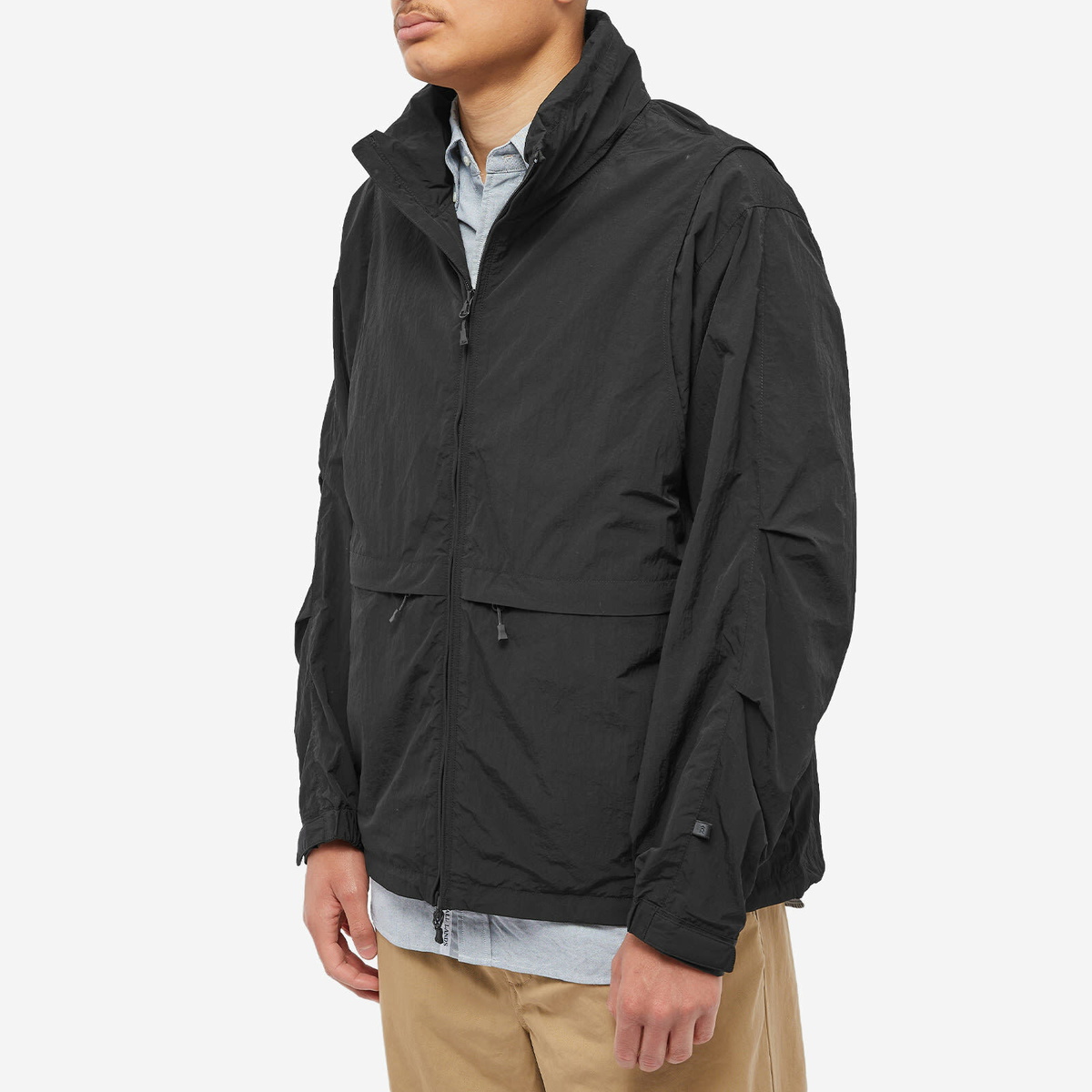 DAIWA Men's Tech 2 Way Windbreaker Jacket in Black