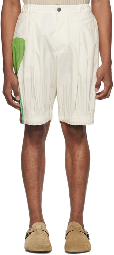 Photo: HOMME PLISSÉ ISSEY MIYAKE Off-White Cascade Picturesque Shorts