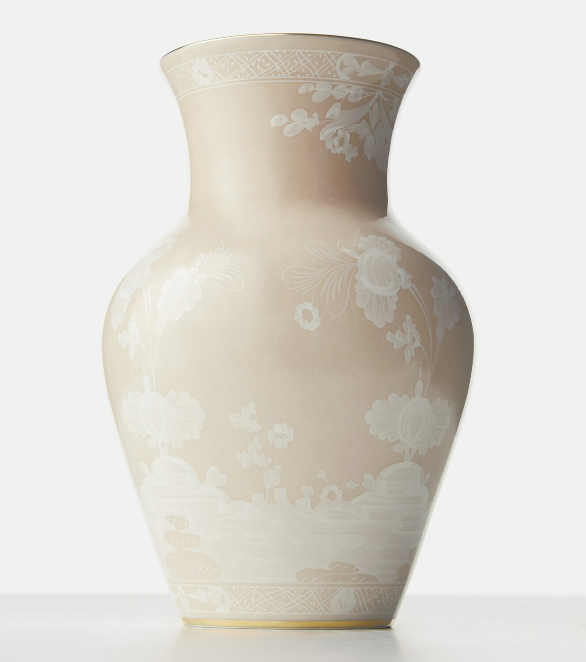 Ginori 1735 Oriente Italiano Ming porcelain vase