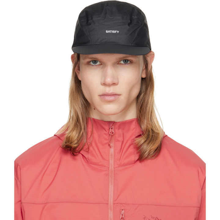 Photo: Satisfy Black Pertex 3L Rain Cap