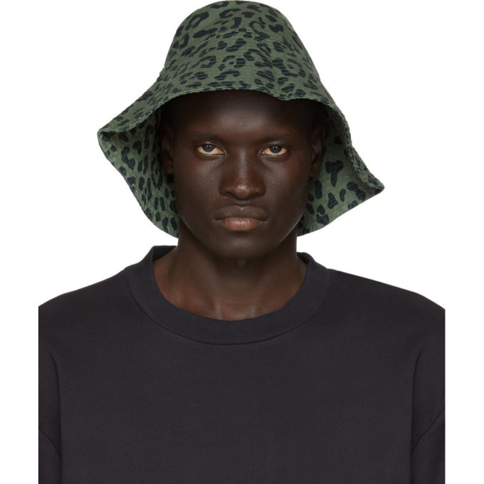 Vyner Articles Black and Green Leopard Chaos Print Bucket Hat