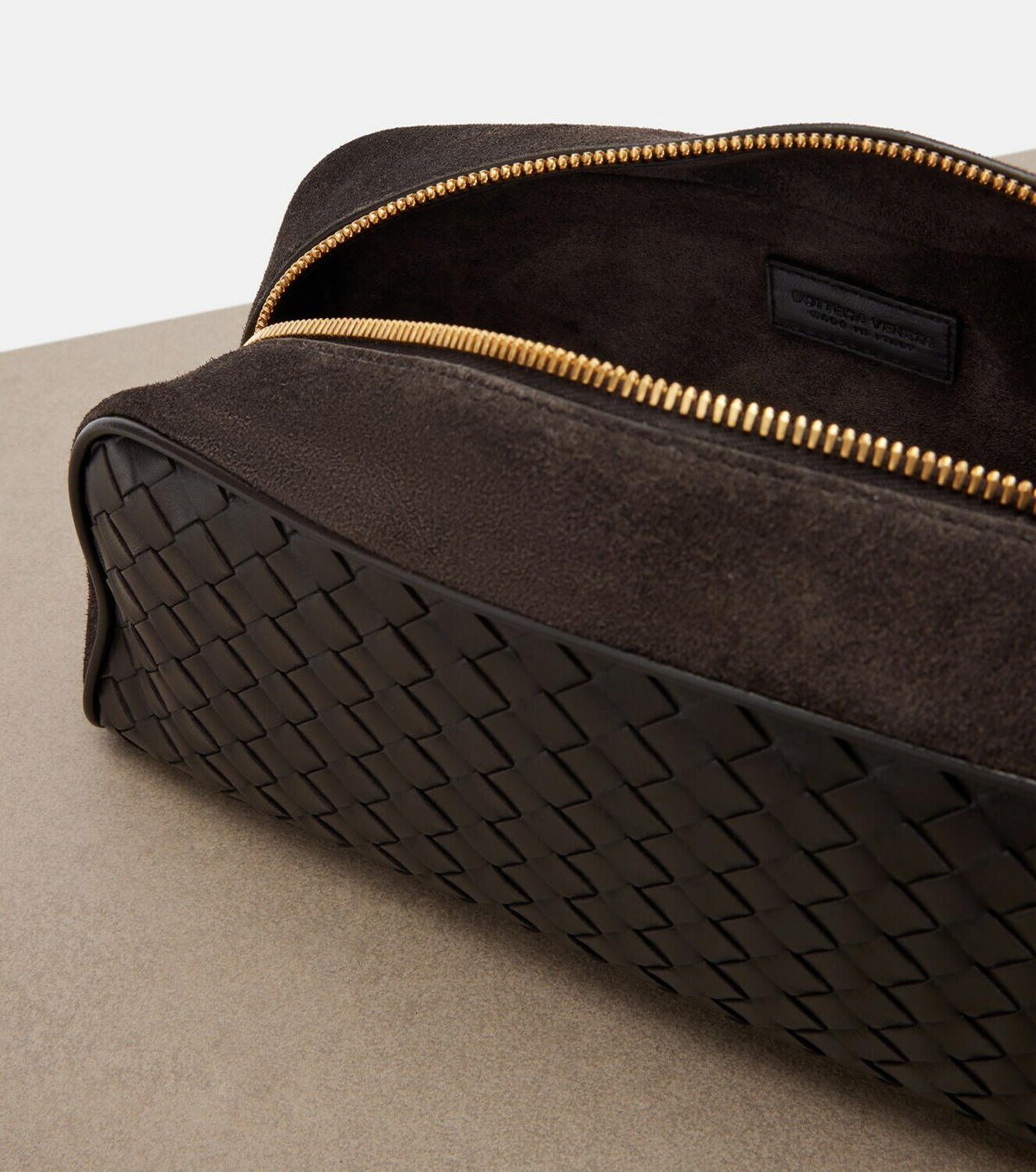 Bottega Veneta Intrecciato leather clutch
