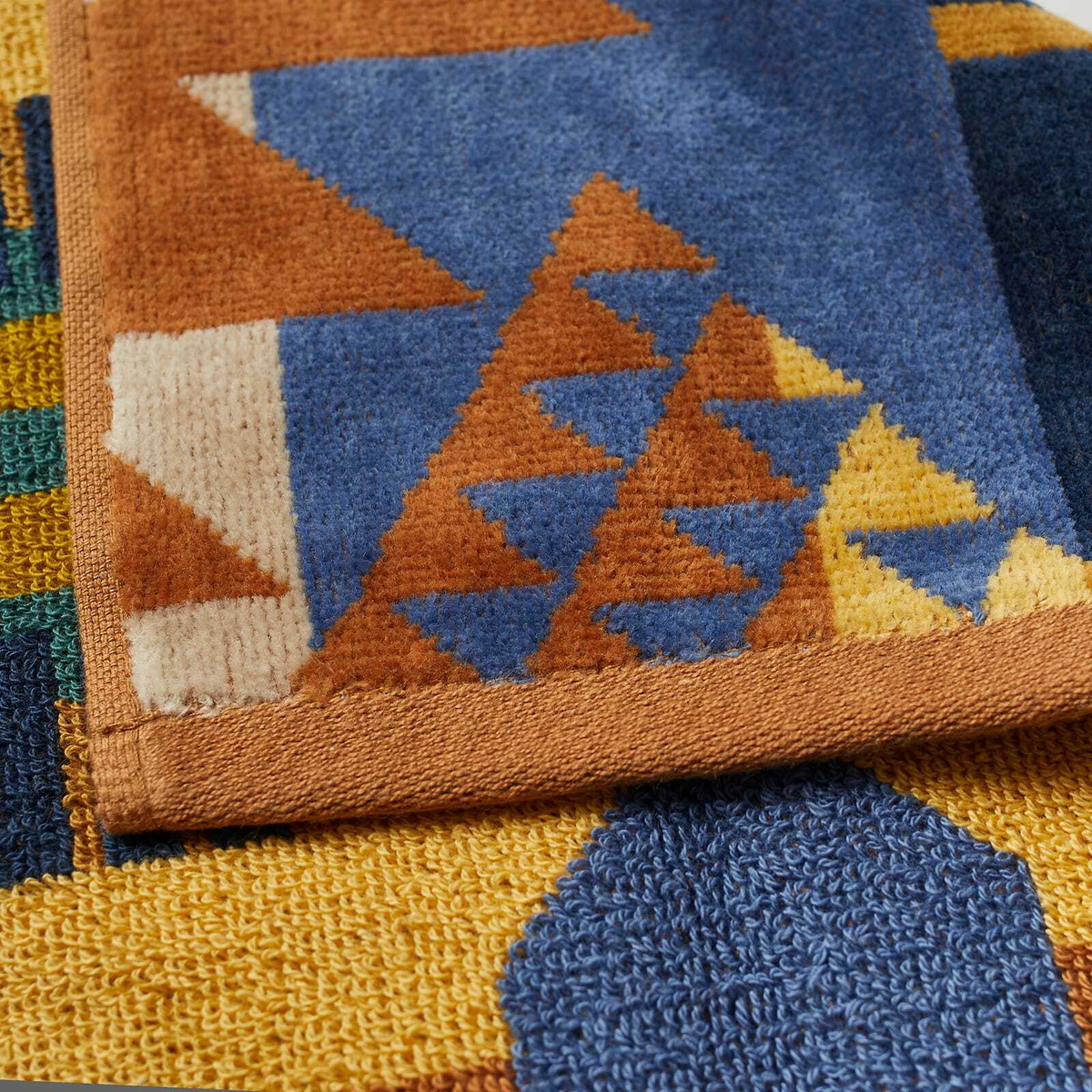 Pendleton Jacquard Wash Cloth in Journey West Bright Pendleton