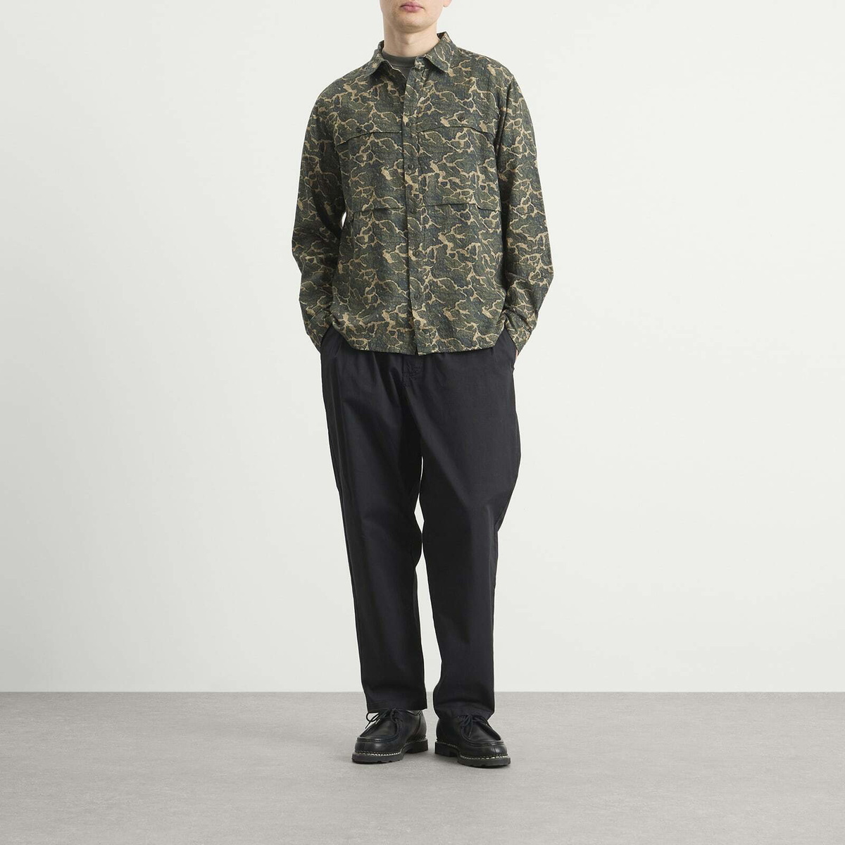Kestin Men's Landscape Print Taymount Overshirt in Olive