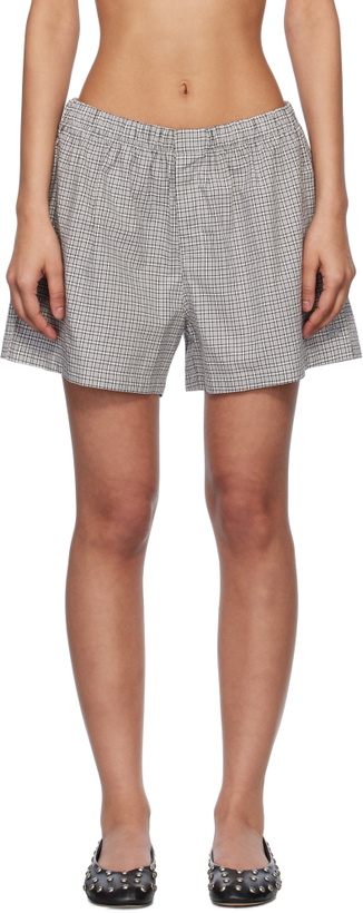 Photo: Gimaguas Black & White Boxers Shorts