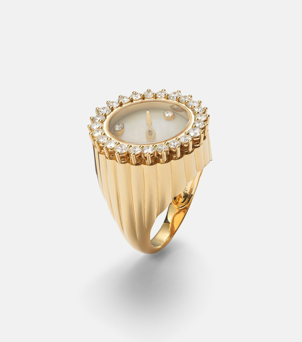 Yvonne Léon L'Horloge 18kt gold and mother-of-pearl ring with diamonds