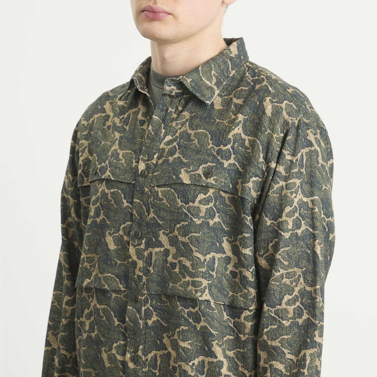 Kestin Men's Landscape Print Taymount Overshirt in Olive
