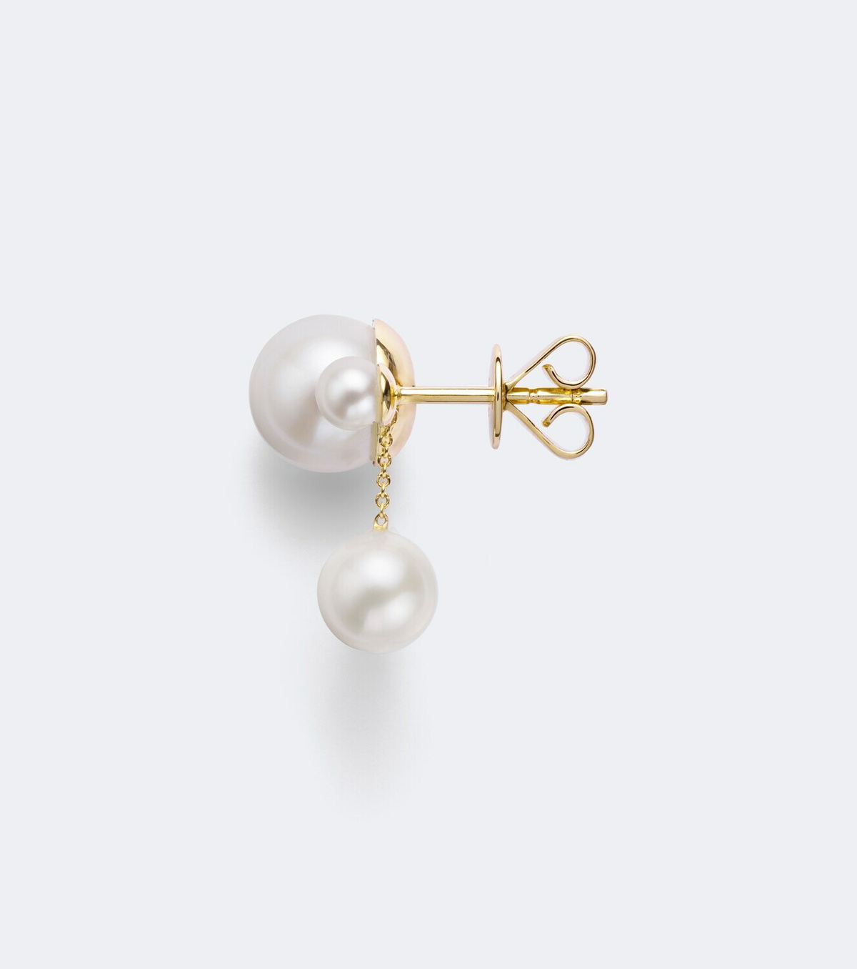 Sophie Bille Brahe Lou Perle 14kt gold single earring with freshwater pearls