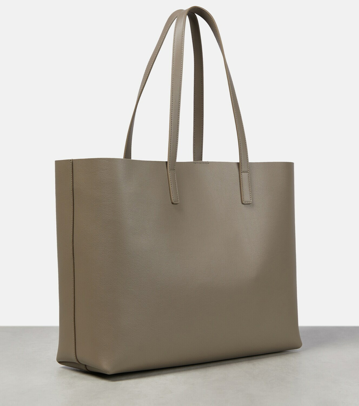 【Saint Laurent】 Shopping E/W leather tote Saint Laurent Shopping E/W leather tote bag Saint Laurent