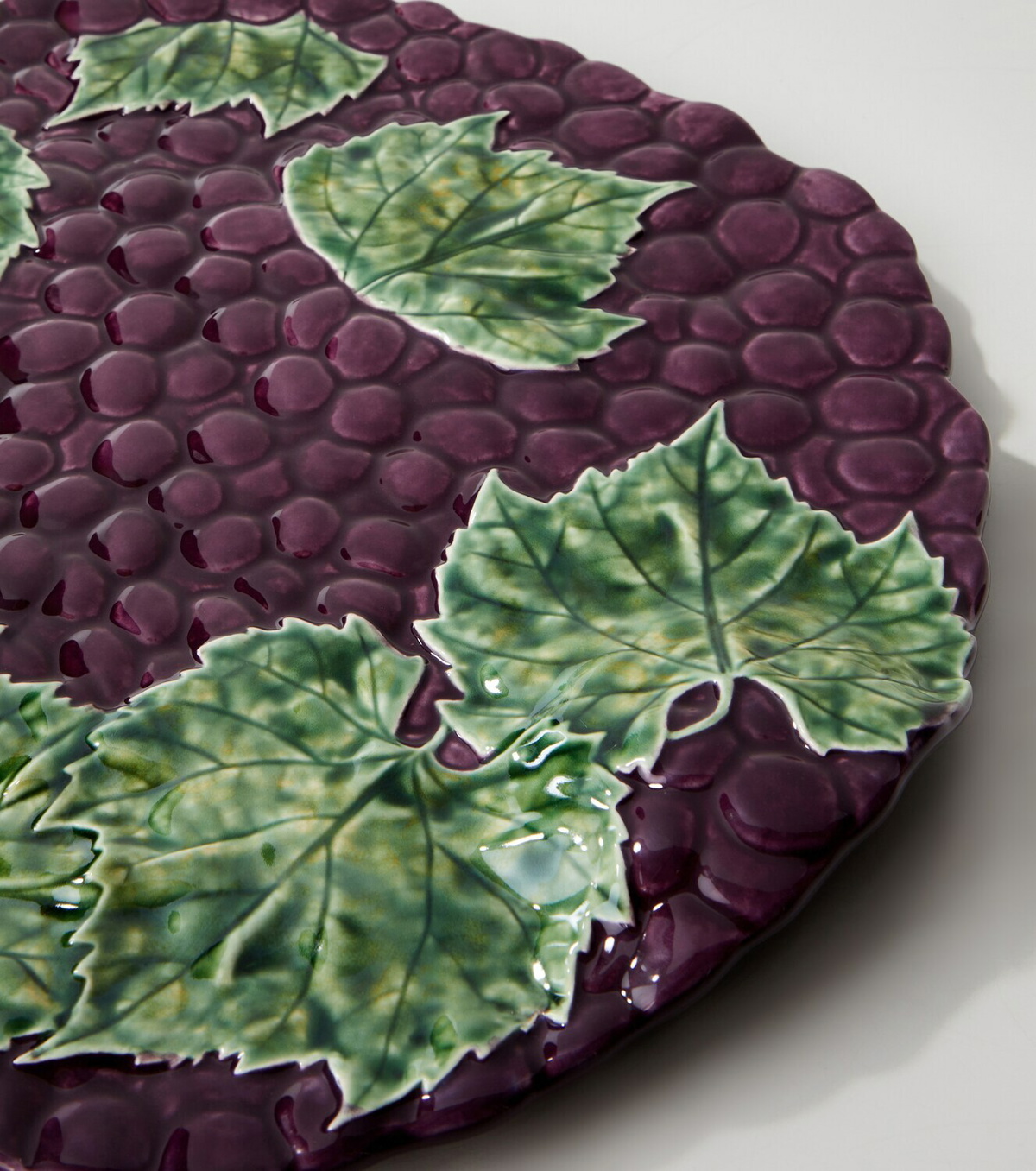 Bordallo Pinheiro Grapes earthenware platter