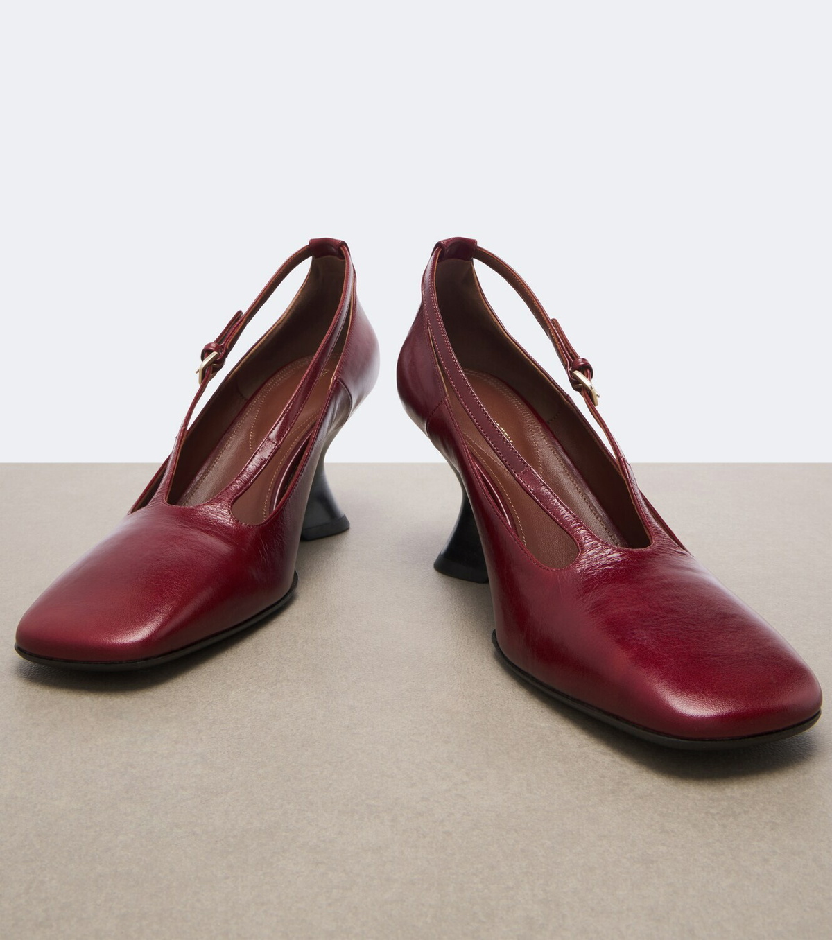 Dries Van Noten Leather pumps