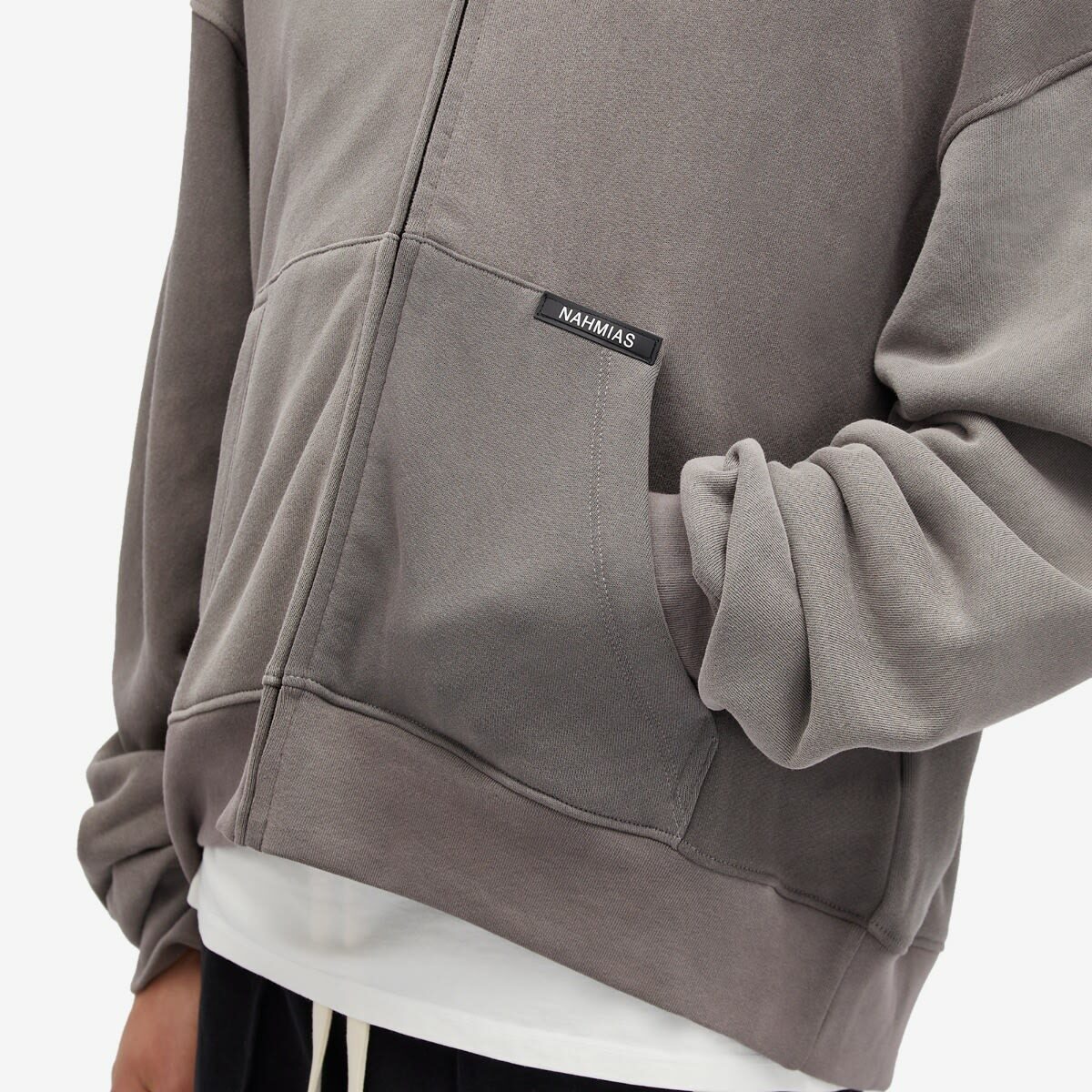 Nahmias Men's Classic Zip-Up Hoodie in Vintage Bark