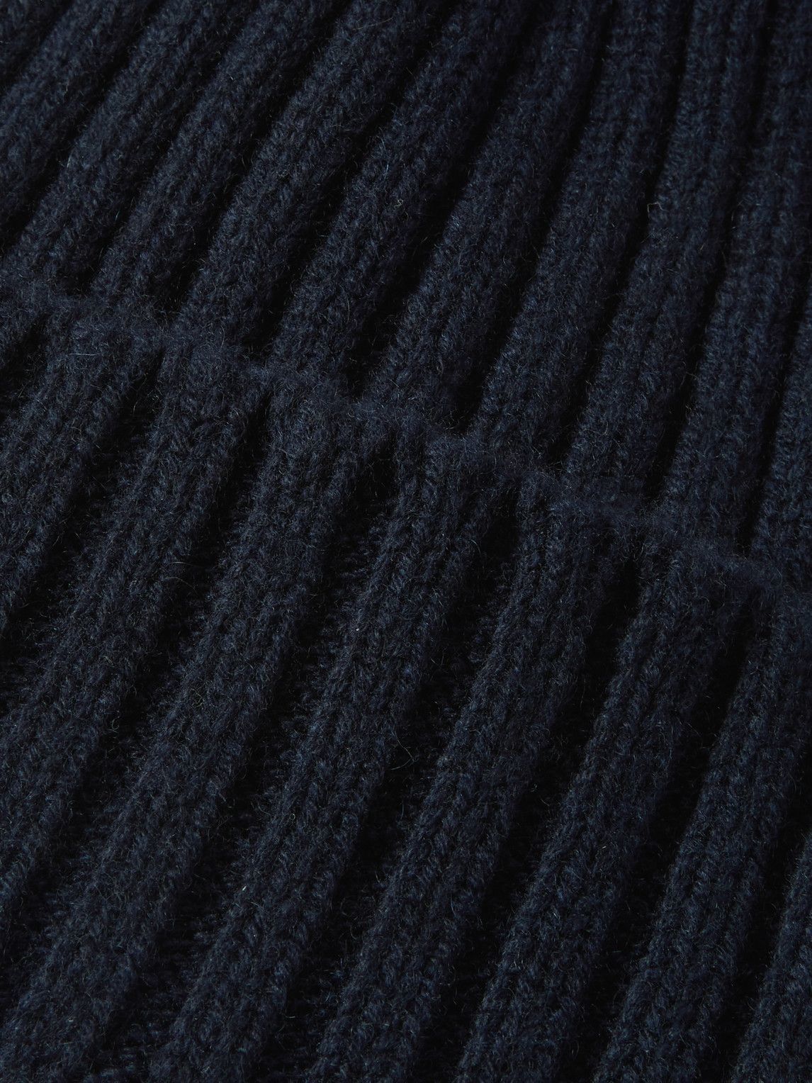 Thom Sweeney - Ribbed Cashmere Beanie