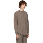 extreme cashmere Taupe N°53 Crew Hop Sweater