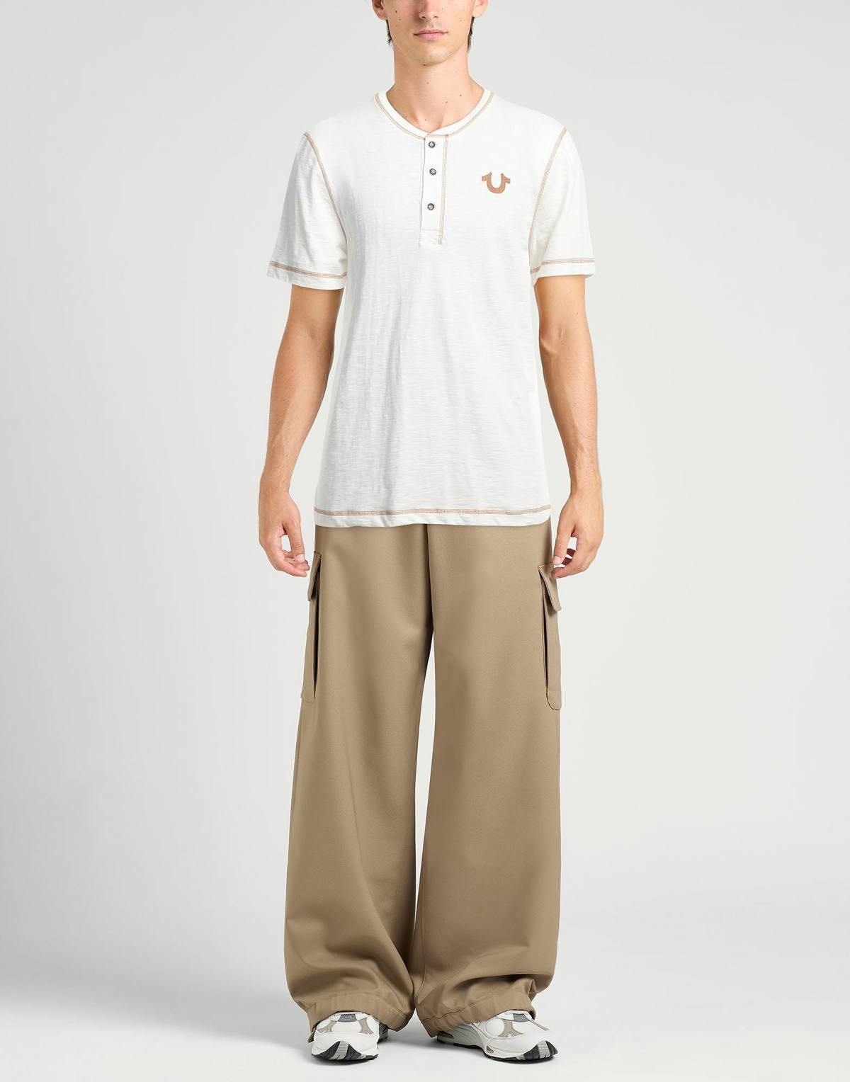 True Religion Mens T-shirt in Off white
